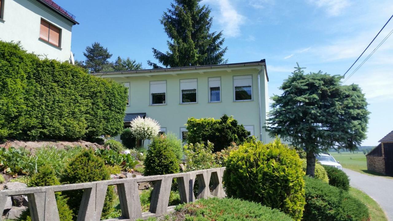 Ferienwohnung "Am Weinberg" Bad Schmiedeberg Kültér fotó